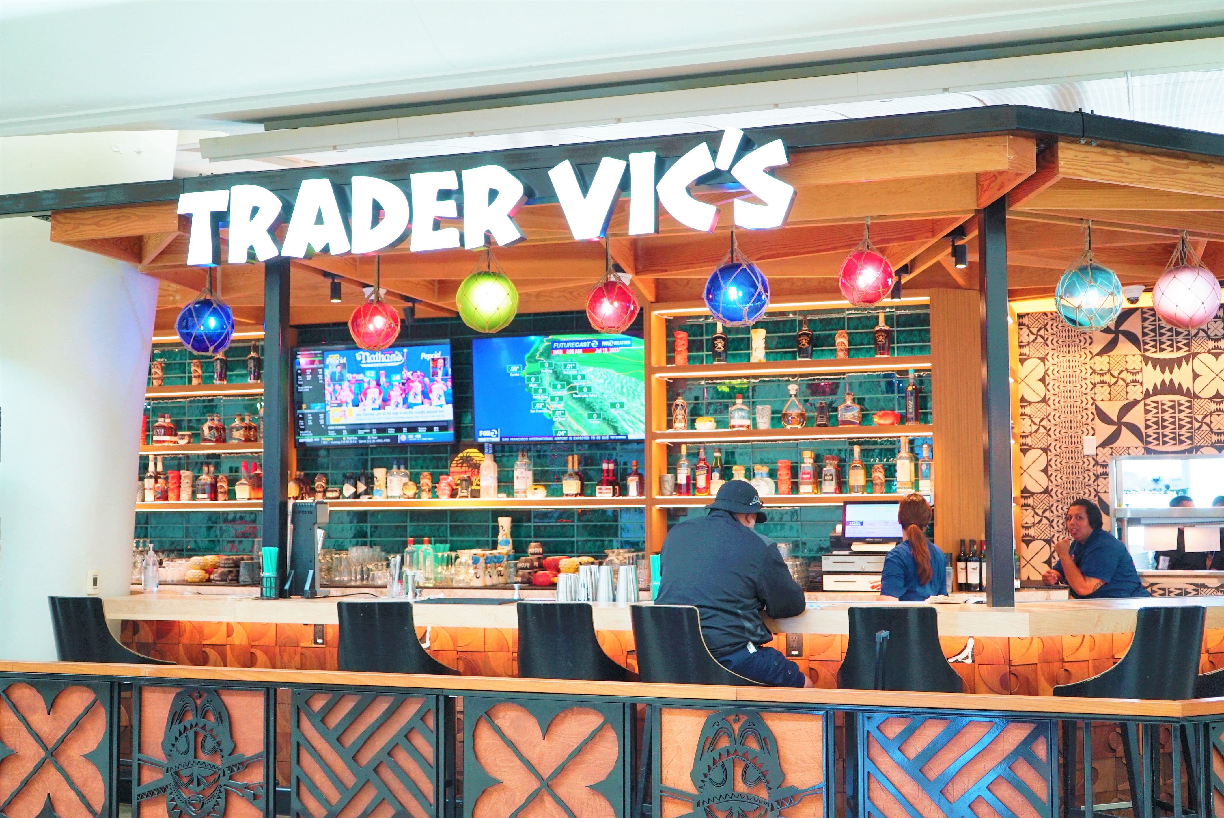 Trader Vics storefront