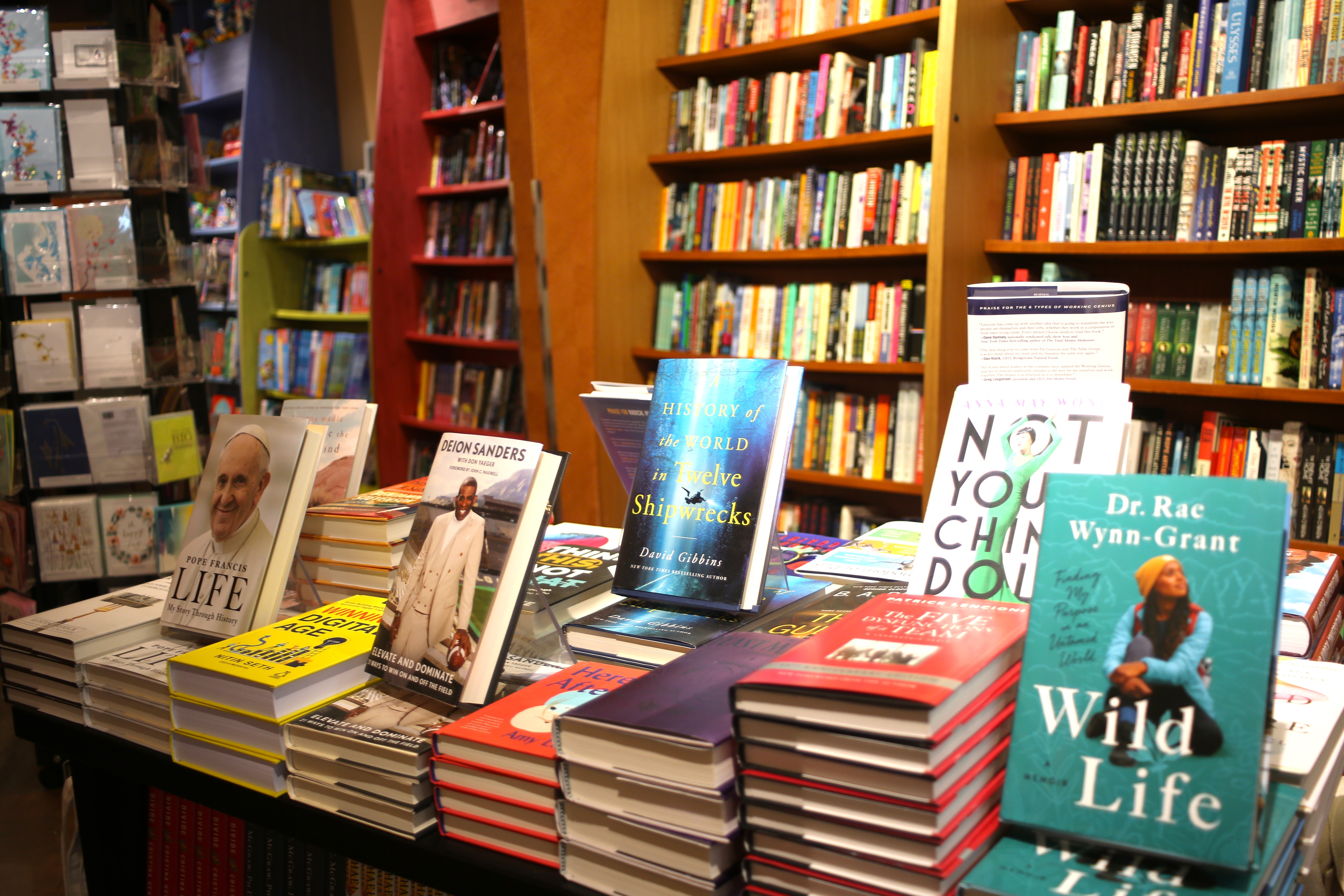 Image of Authors Bookstore in Terminal A