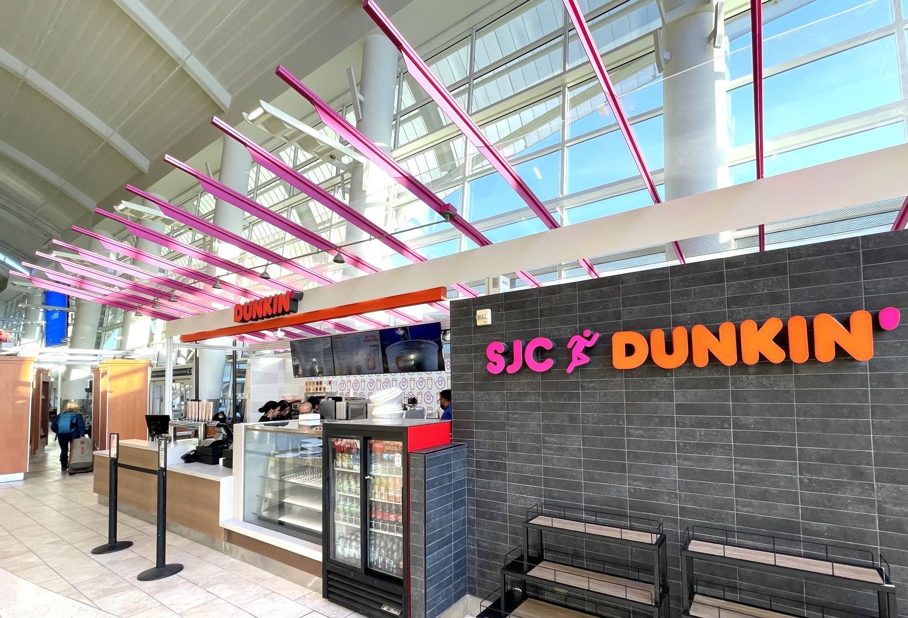 Dunkin' (Terminal B Baggage Claim)