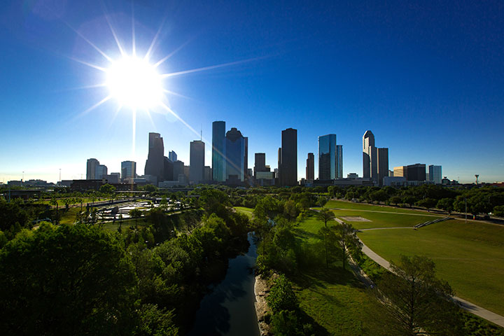 Skyline_&_Bayou_SoWuKXjD9U0D94LII7Fgfwt18q0ABlZBh.jpg