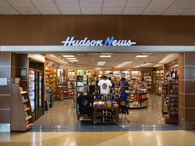 Hudson News (Gate 11)