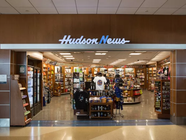 Hudson News (Gate 11)